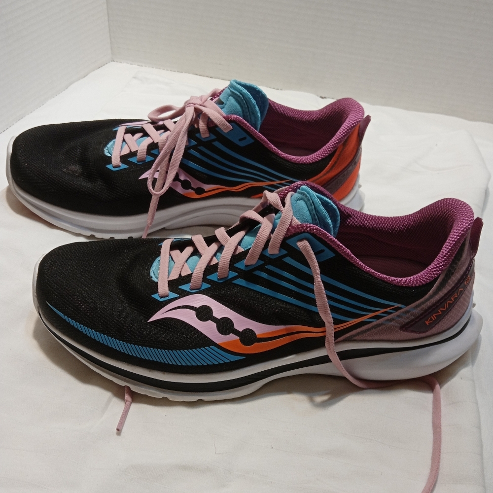 Saucony Kinvara 12 Running Shoes